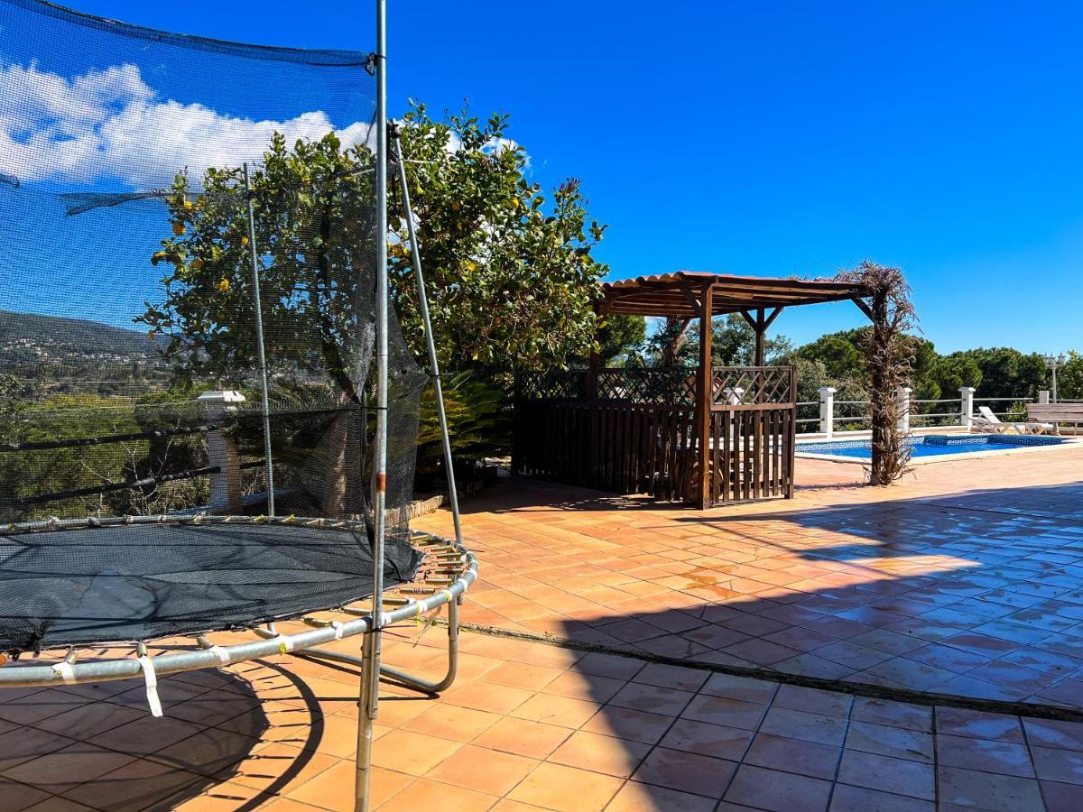 Villa Vivalidays Casa Ricardo Sant Cebrià de Vallalta Esterno foto