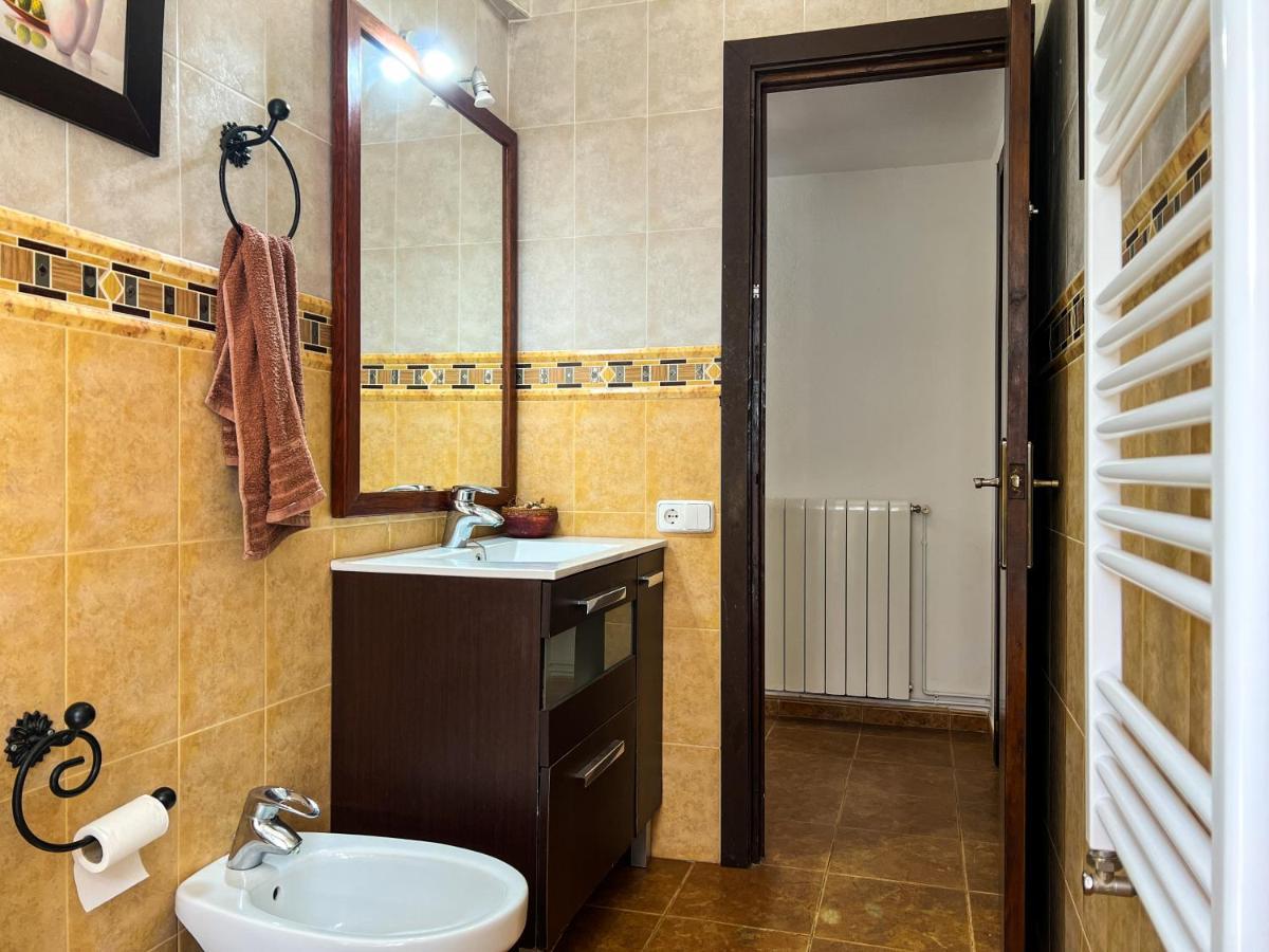 Villa Vivalidays Casa Ricardo Sant Cebrià de Vallalta Esterno foto