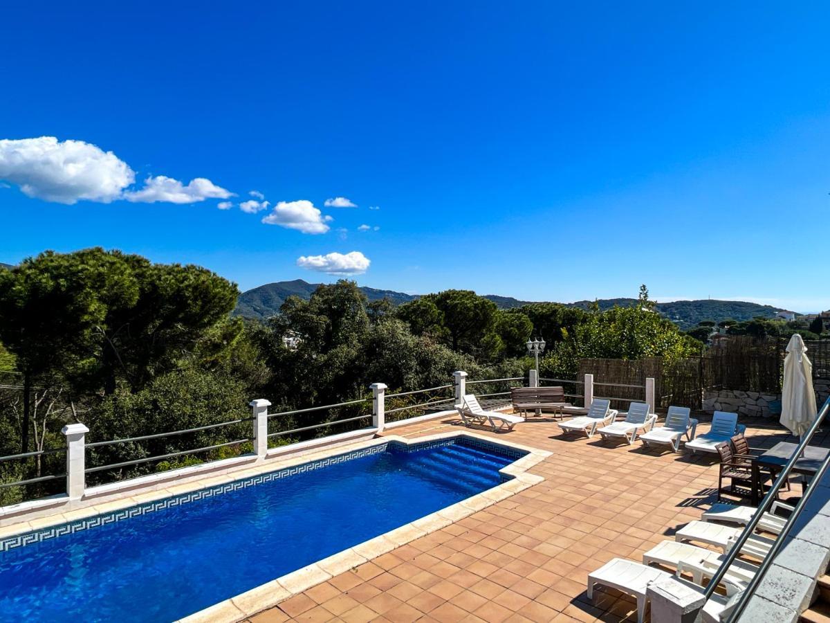 Villa Vivalidays Casa Ricardo Sant Cebrià de Vallalta Esterno foto