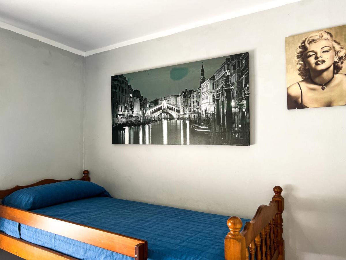 Villa Vivalidays Casa Ricardo Sant Cebrià de Vallalta Esterno foto